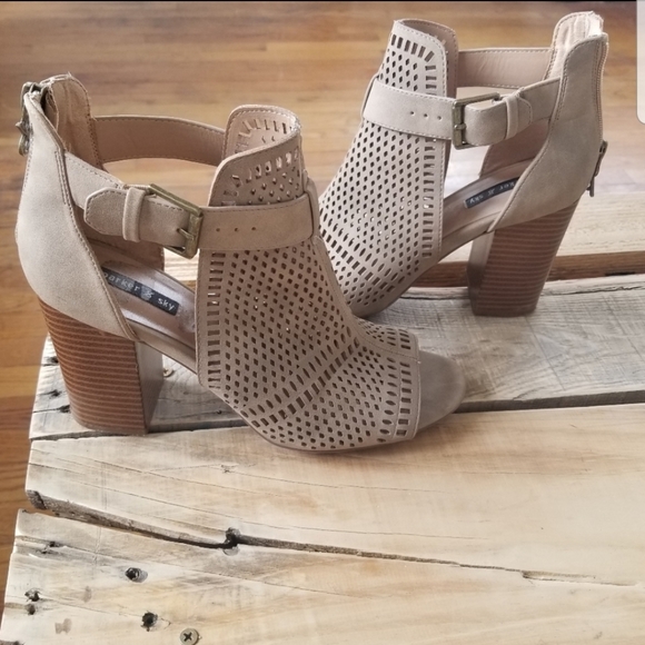 why has nobody bought these yet??!!?? - Picture 7 of 8